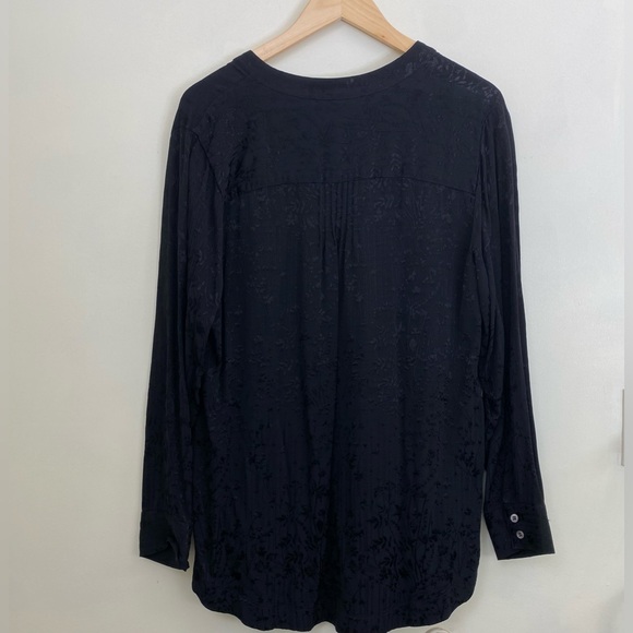 Soft Surrounding Silky Jacquard Pin Tuck Blouse Black Long Sleeve Womens Size L - Picture 7 of 13